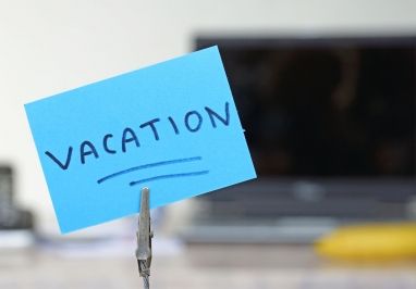 Vacation sticky note