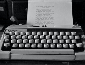Image of a typewriter